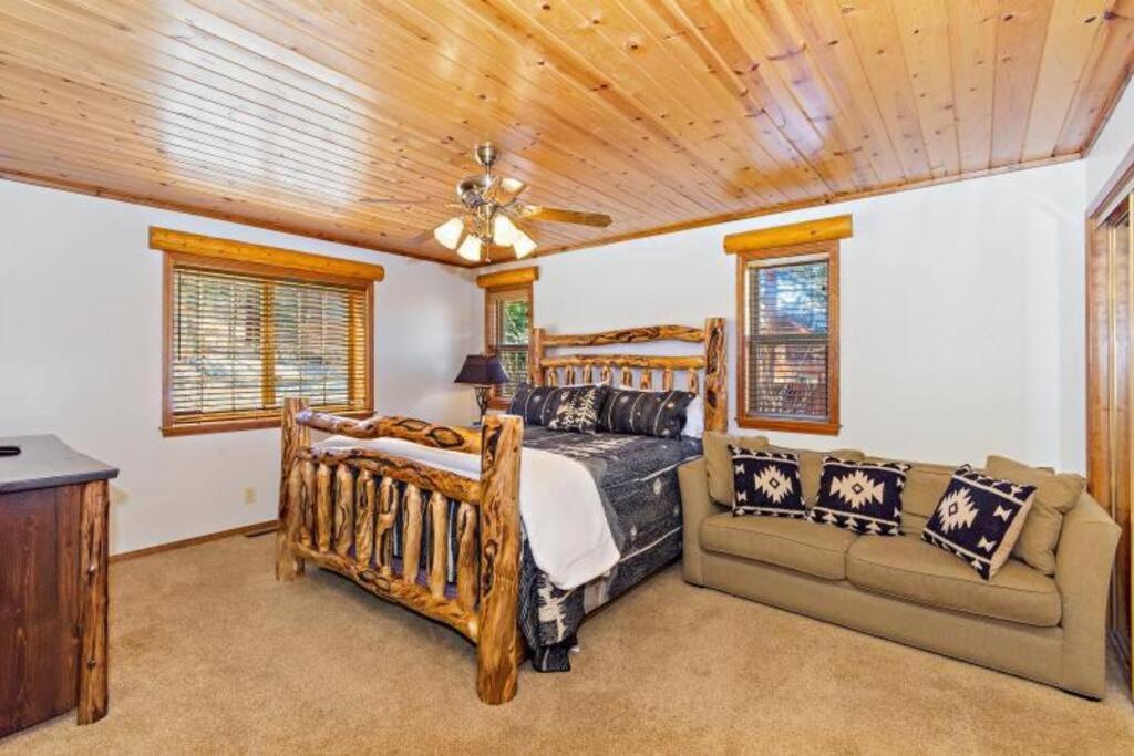 Custom Single Story Cabin With Jacuzzi Pool Table & Big Game Room With Arcade Games Big Bear Lake Eksteriør bilde