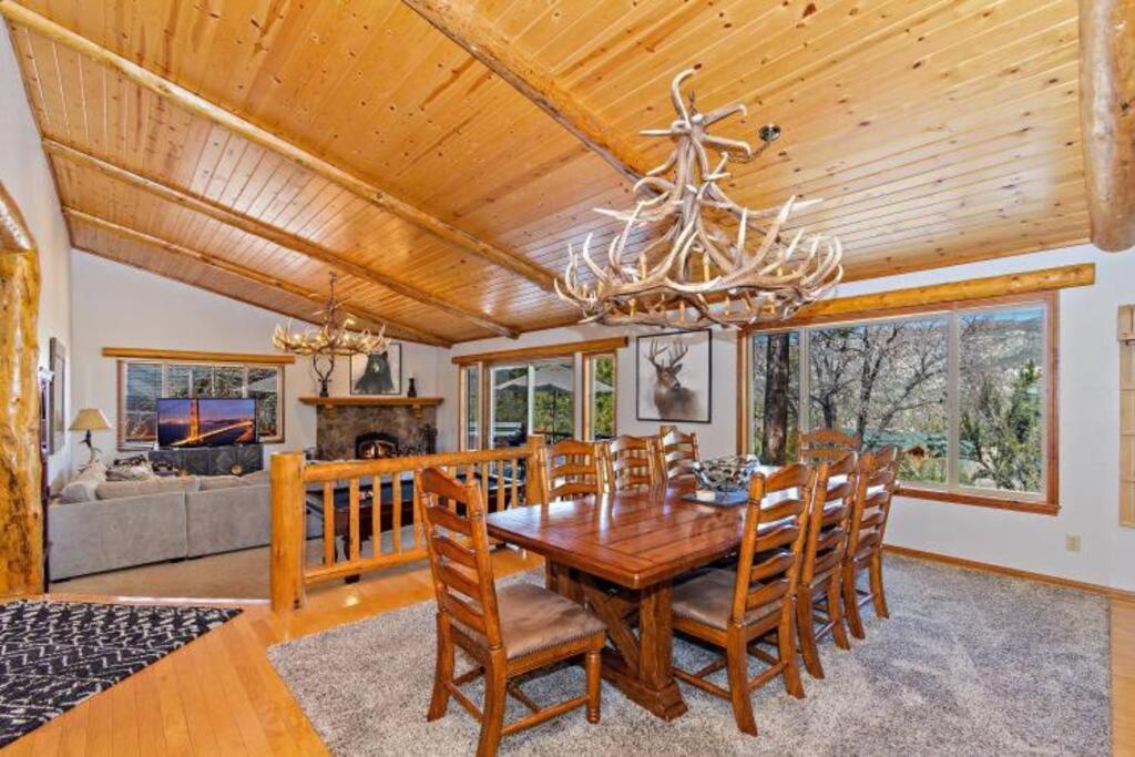 Custom Single Story Cabin With Jacuzzi Pool Table & Big Game Room With Arcade Games Big Bear Lake Eksteriør bilde